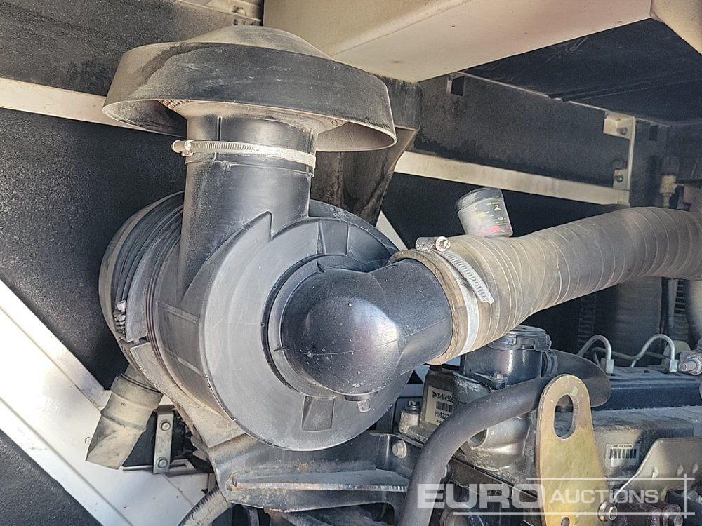 Set generatora 2019 JCB G100RS: slika 20