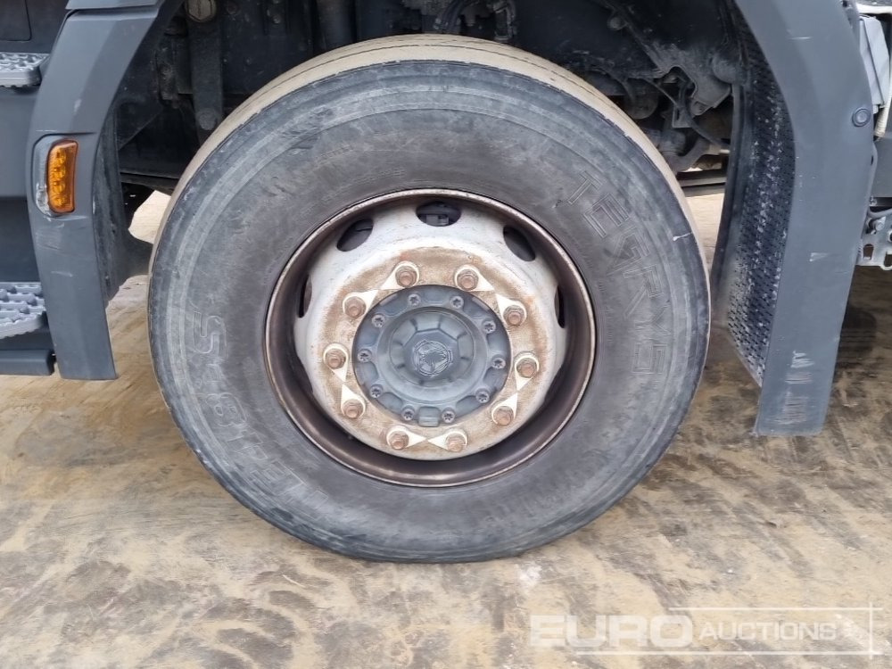 Istovarivač 2019 Scania P410XT: slika 9