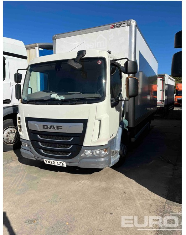 2020 DAF LF180 - Kamion sa zatvorenim sandukom: slika 1 2020 DAF LF180 - Kamion sa zatvorenim sandukom: slika 1