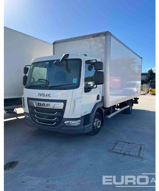 2020 DAF LF180 - Kamion sa zatvorenim sandukom: slika 1 2020 DAF LF180 - Kamion sa zatvorenim sandukom: slika 1