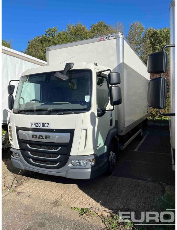 2020 DAF LF180 - Kamion sa zatvorenim sandukom: slika 1 2020 DAF LF180 - Kamion sa zatvorenim sandukom: slika 1