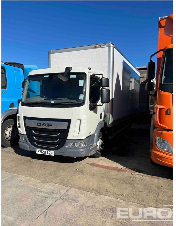 2020 DAF LF180 - Kamion sa zatvorenim sandukom: slika 1 2020 DAF LF180 - Kamion sa zatvorenim sandukom: slika 1