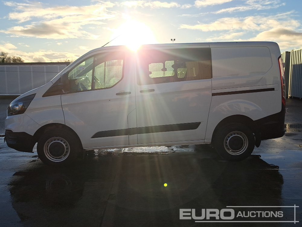 2020 Ford Transit Custom 300 - Dostavno vozilo sa duplom kabinom: slika 2 2020 Ford Transit Custom 300 - Dostavno vozilo sa duplom kabinom: slika 2