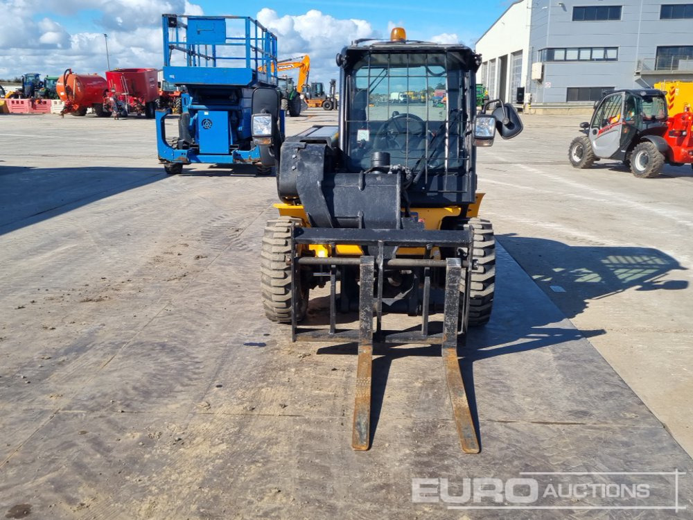 Teleskopski upravljač 2020 JCB 520-40: slika 8