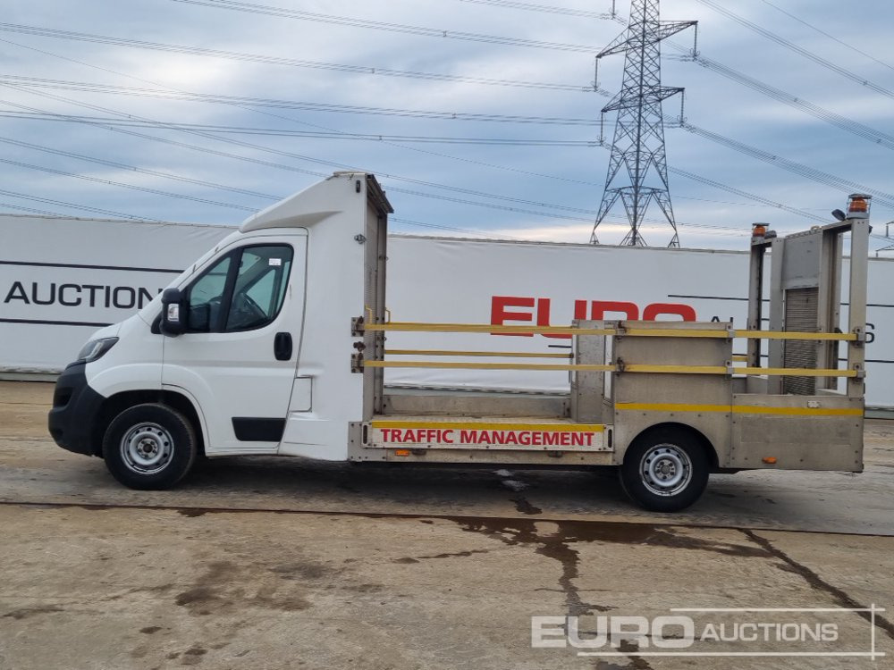 2020 Peugeot Boxer 335 - Dostavno vozilo s ravnom platformom: slika 2 2020 Peugeot Boxer 335 - Dostavno vozilo s ravnom platformom: slika 2