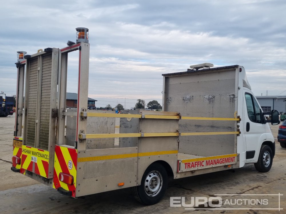 2020 Peugeot Boxer 335 - Dostavno vozilo s ravnom platformom: slika 5 2020 Peugeot Boxer 335 - Dostavno vozilo s ravnom platformom: slika 5