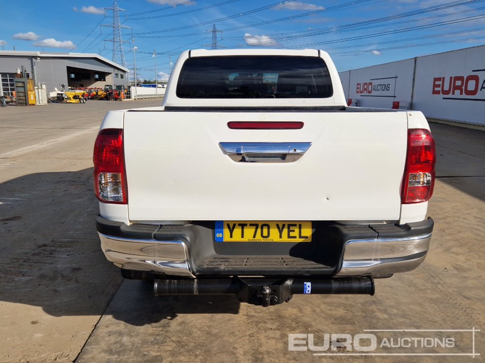 2020 Toyota Hilux Icon - Pikap: slika 4 2020 Toyota Hilux Icon - Pikap: slika 4