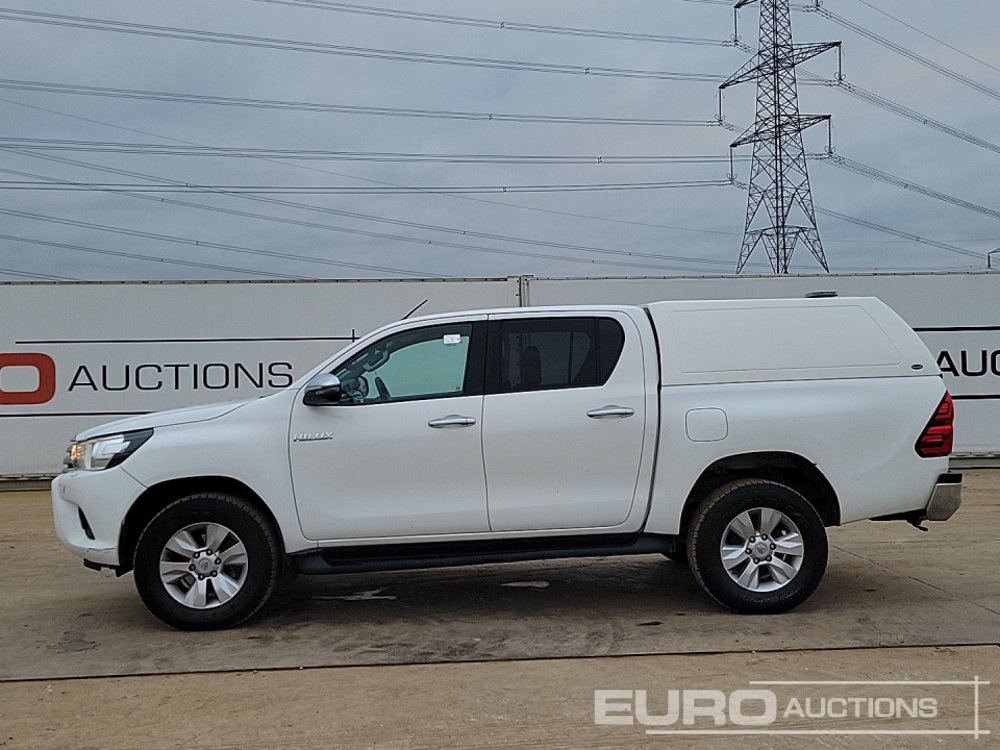 2020 Toyota Hilux Icon - Pikap: slika 2 2020 Toyota Hilux Icon - Pikap: slika 2