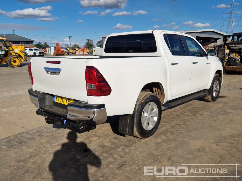 2020 Toyota Hilux Icon - Pikap: slika 5 2020 Toyota Hilux Icon - Pikap: slika 5