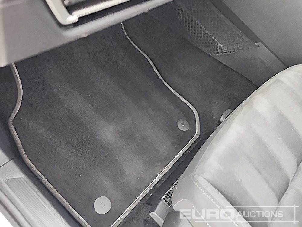 Automobil 2020 Volkswagen Golf: slika 19 Automobil 2020 Volkswagen Golf: slika 19