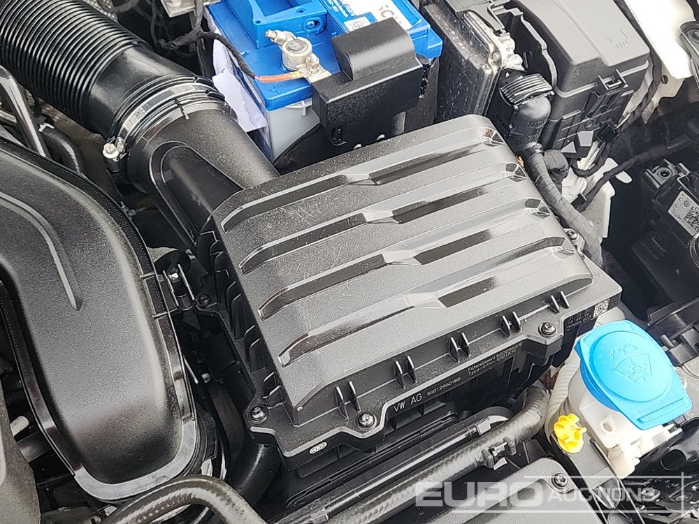 Automobil 2020 Volkswagen Golf: slika 38 Automobil 2020 Volkswagen Golf: slika 38