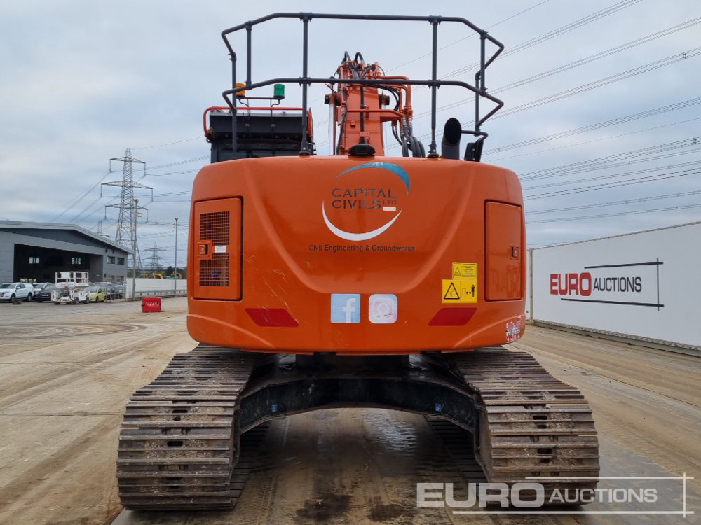 2021 Hitachi ZX225USLC-6 - Bager guseničar: slika 4 2021 Hitachi ZX225USLC-6 - Bager guseničar: slika 4