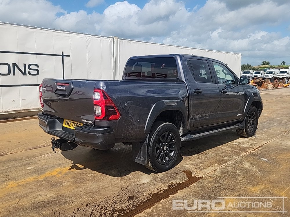 2021 Toyota Hilux Invincible X - Pikap: slika 5 2021 Toyota Hilux Invincible X - Pikap: slika 5