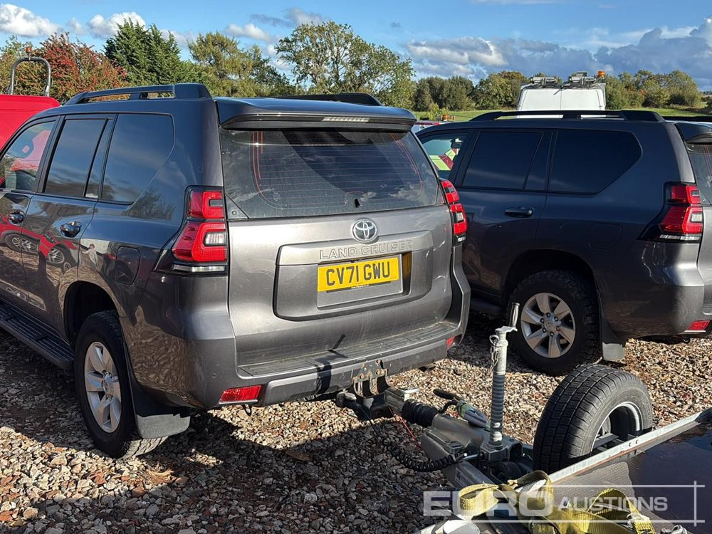 2021 Toyota Land Cruiser - SUV: slika 2 2021 Toyota Land Cruiser - SUV: slika 2