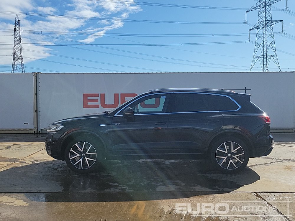 2021 Volkswagen Touareg - SUV: slika 2 2021 Volkswagen Touareg - SUV: slika 2