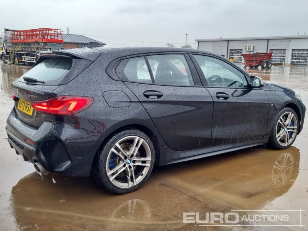 2022 BMW M135I - Automobil: slika 5 2022 BMW M135I - Automobil: slika 5