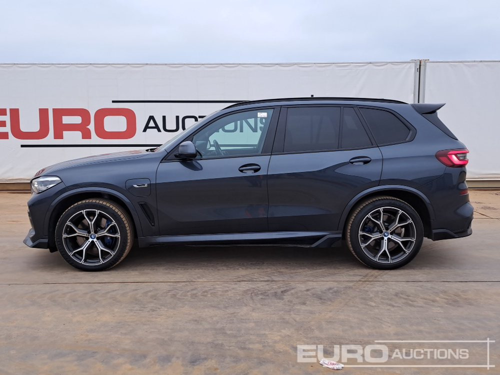 2022 BMW X5 45E M-Sport - SUV: slika 2 2022 BMW X5 45E M-Sport - SUV: slika 2