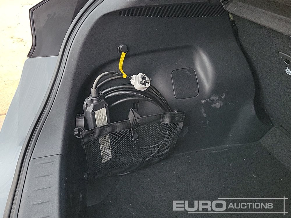 Automobil 2022 Nissan Leaf: slika 21