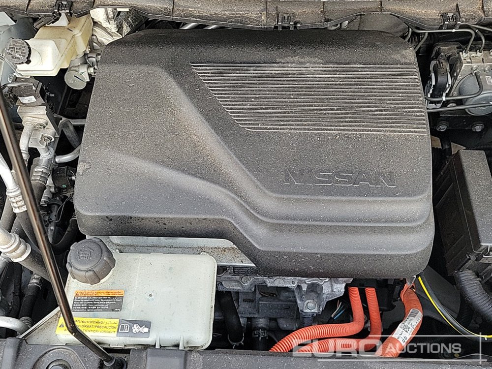 Automobil 2022 Nissan Leaf: slika 15