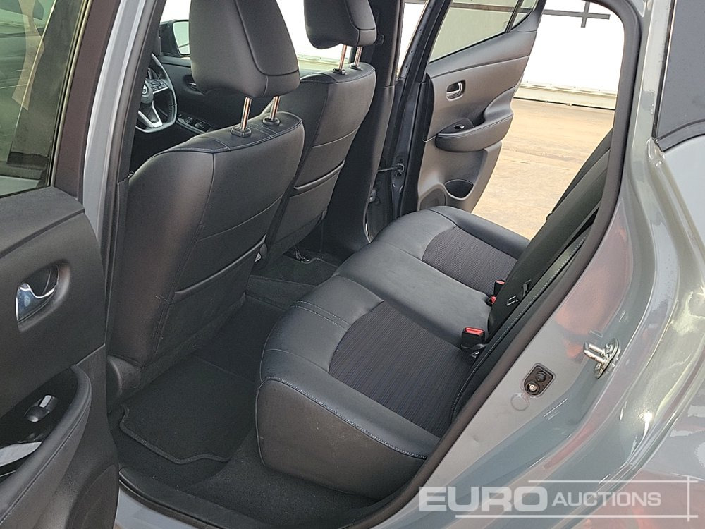 Automobil 2022 Nissan Leaf: slika 32