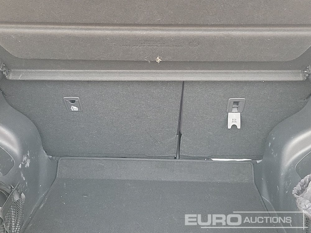 Automobil 2022 Nissan Leaf: slika 26