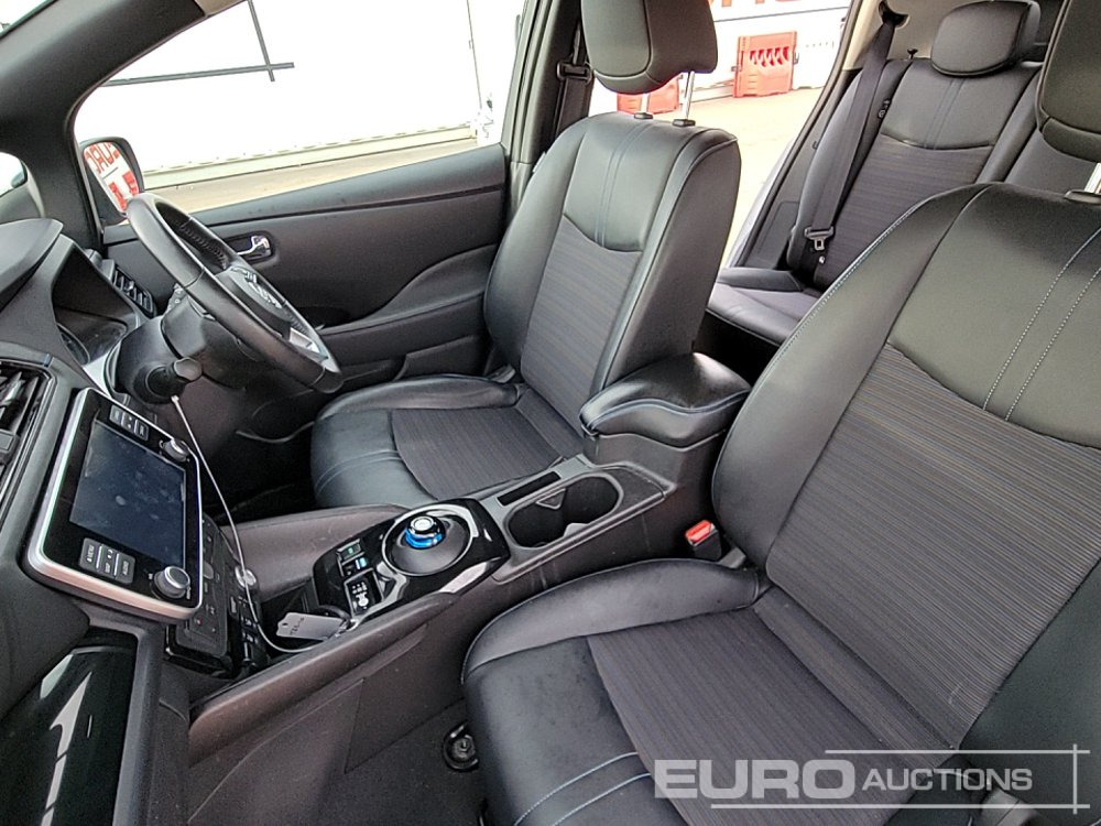 Automobil 2022 Nissan Leaf: slika 34