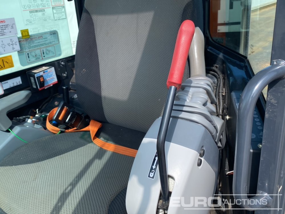 Mini bager 2024 Hitachi ZX26U-6 CLR: slika 30