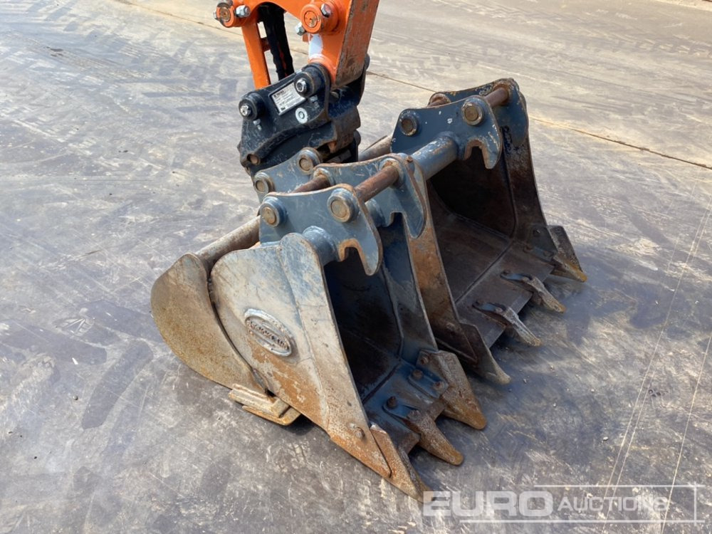 Mini bager 2024 Hitachi ZX26U-6 CLR: slika 24