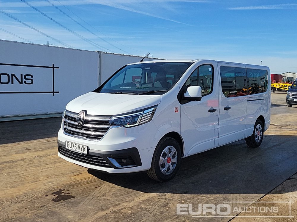 2025 Renault Trafic - Putnički kombi: slika 1 2025 Renault Trafic - Putnički kombi: slika 1