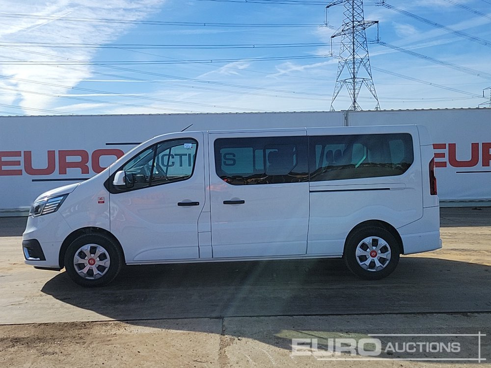 2025 Renault Trafic - Putnički kombi: slika 2 2025 Renault Trafic - Putnički kombi: slika 2