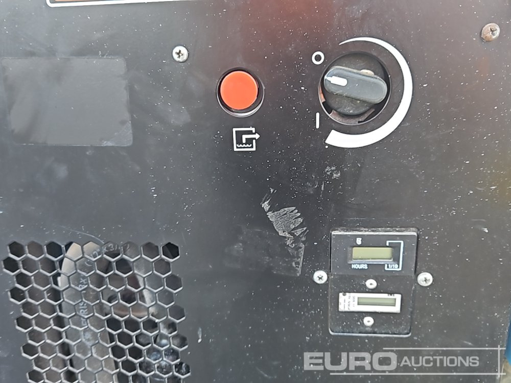 Građevinska oprema 240 Volt Space Heater (3 of), 110 Volt Dehumidifer: slika 12