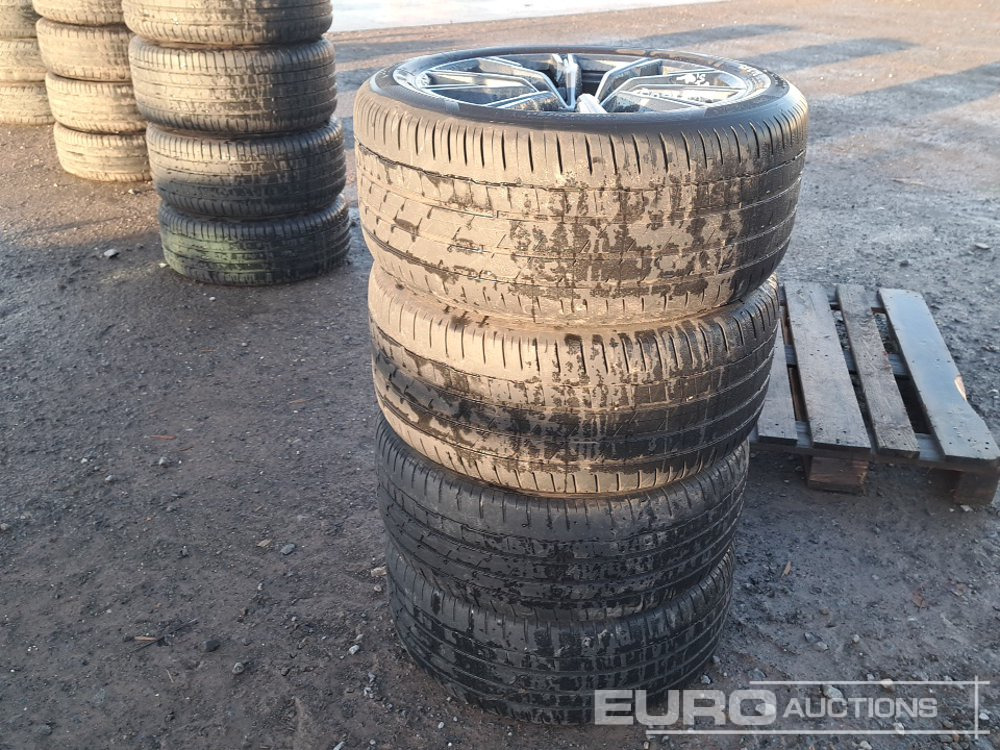 305/40R20 Alloy Wheels to suit BMW (4 of) - Guma: slika 2 305/40R20 Alloy Wheels to suit BMW (4 of) - Guma: slika 2