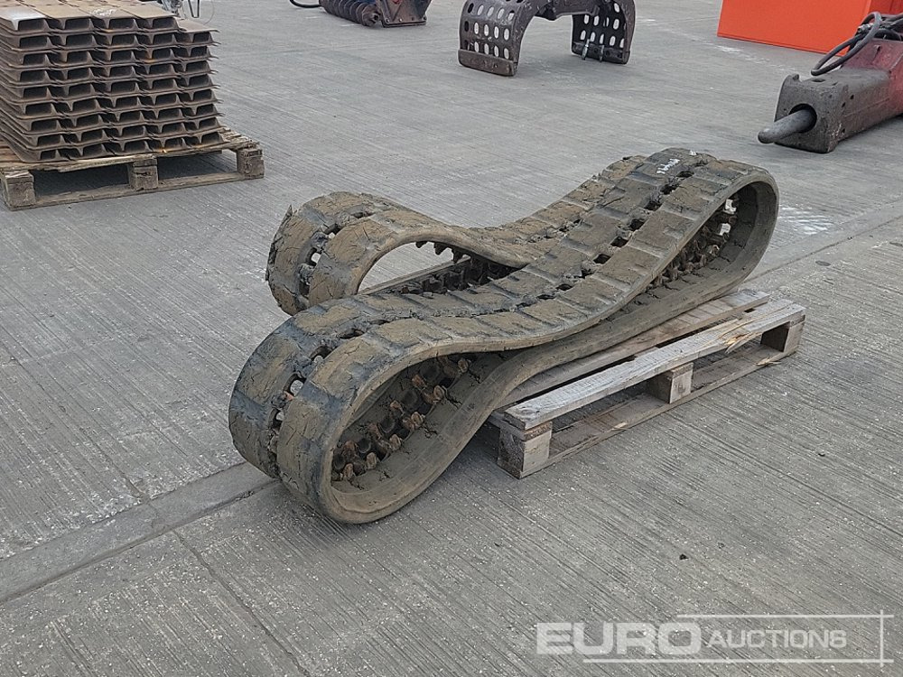 320x86ACx49 Rubber Tracks to suit Skidsteer - Šine za Građevinska mašina: slika 5 320x86ACx49 Rubber Tracks to suit Skidsteer - Šine za Građevinska mašina: slika 5