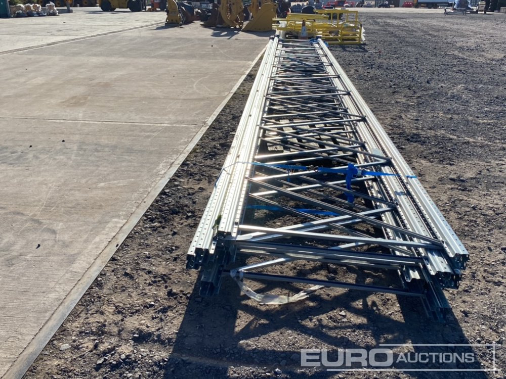 35' Pallet Racking Uprights (5 of) - Građevinska oprema: slika 3 35' Pallet Racking Uprights (5 of) - Građevinska oprema: slika 3