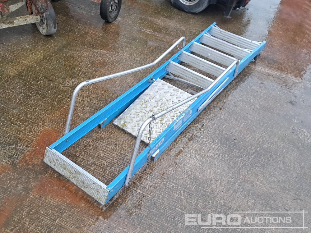 5 Thread Podium Stepladder - Гаражна опрема: slika 4 5 Thread Podium Stepladder - Гаражна опрема: slika 4