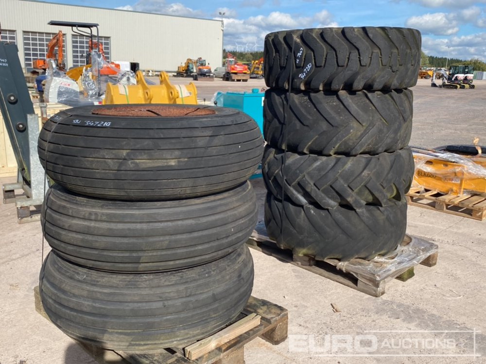 Agricultural Tyre & Rim (7 of) - Guma: slika 1 Agricultural Tyre & Rim (7 of) - Guma: slika 1
