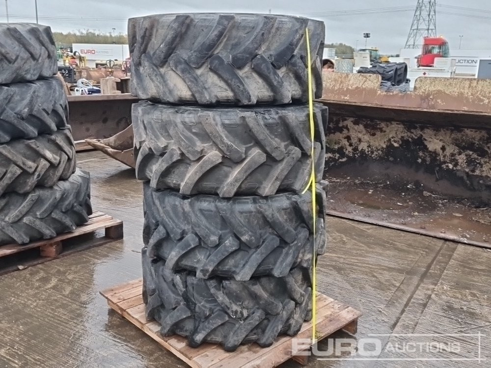Alliance 405/70-20 Tyre (4 of) - Guma: slika 1 Alliance 405/70-20 Tyre (4 of) - Guma: slika 1
