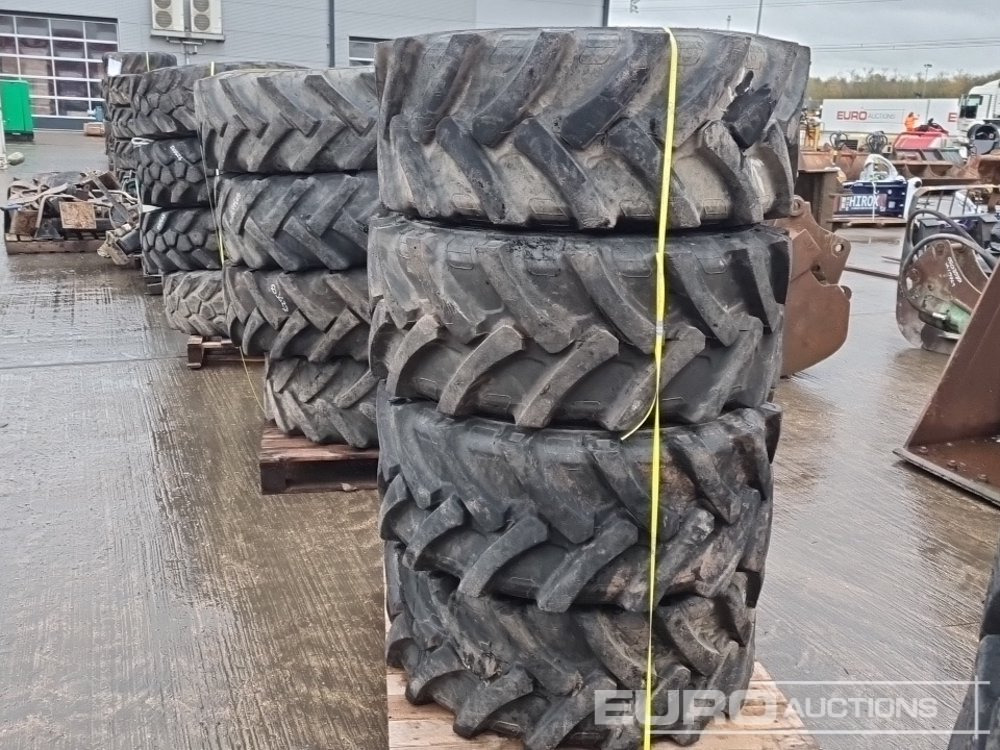 Alliance 405/70-20 Tyre (4 of) - Guma: slika 2 Alliance 405/70-20 Tyre (4 of) - Guma: slika 2