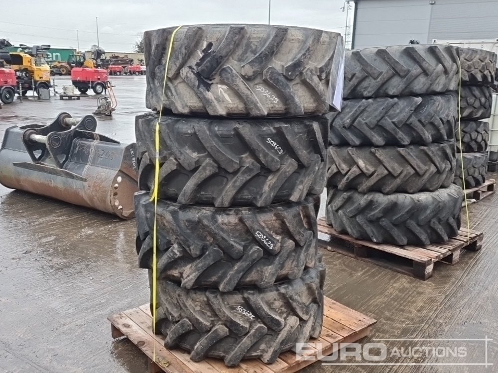 Alliance 405/70-20 Tyre (4 of) - Guma: slika 3 Alliance 405/70-20 Tyre (4 of) - Guma: slika 3