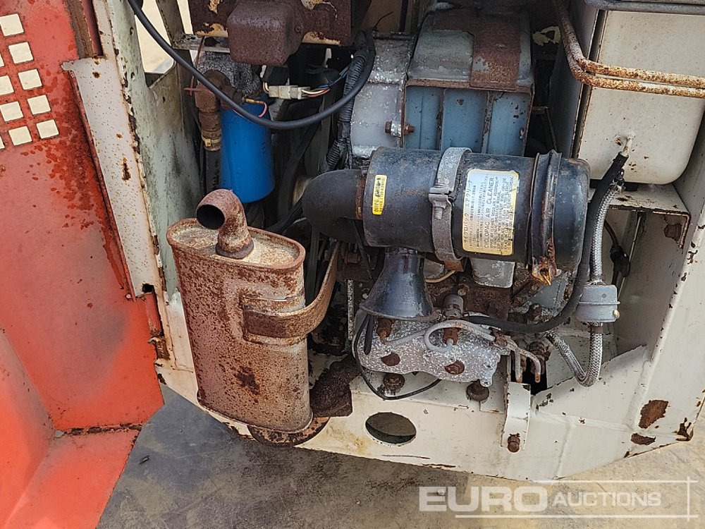 Mini utovarivač Bobcat 343: slika 18