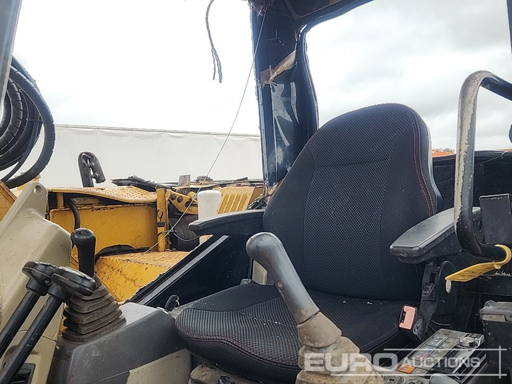 Bager guseničar CAT 314CLCR: slika 33