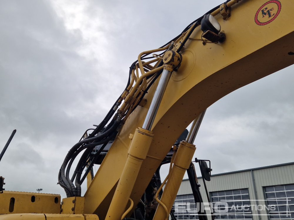 Bager guseničar CAT 314CLCR: slika 25