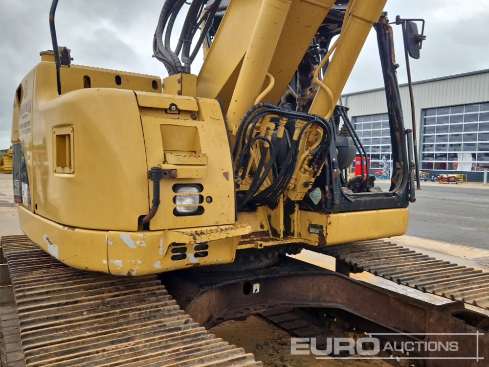 Bager guseničar CAT 314CLCR: slika 26