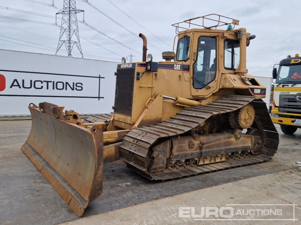 CAT D6M LGP - Buldožer: slika 1 CAT D6M LGP - Buldožer: slika 1