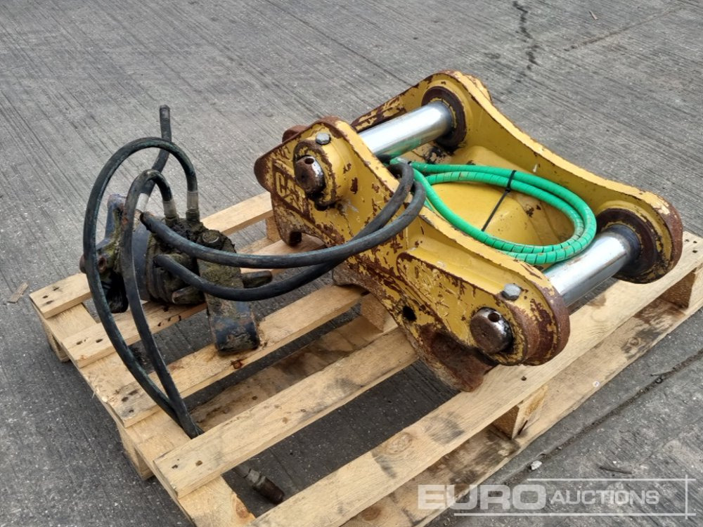 CAT Hydraulic QH 65mm Pin to suit 13 Ton Excavator, Hydraulic Rotating Motor to suit Crane - Brza spojnica: slika 3 CAT Hydraulic QH 65mm Pin to suit 13 Ton Excavator, Hydraulic Rotating Motor to suit Crane - Brza spojnica: slika 3