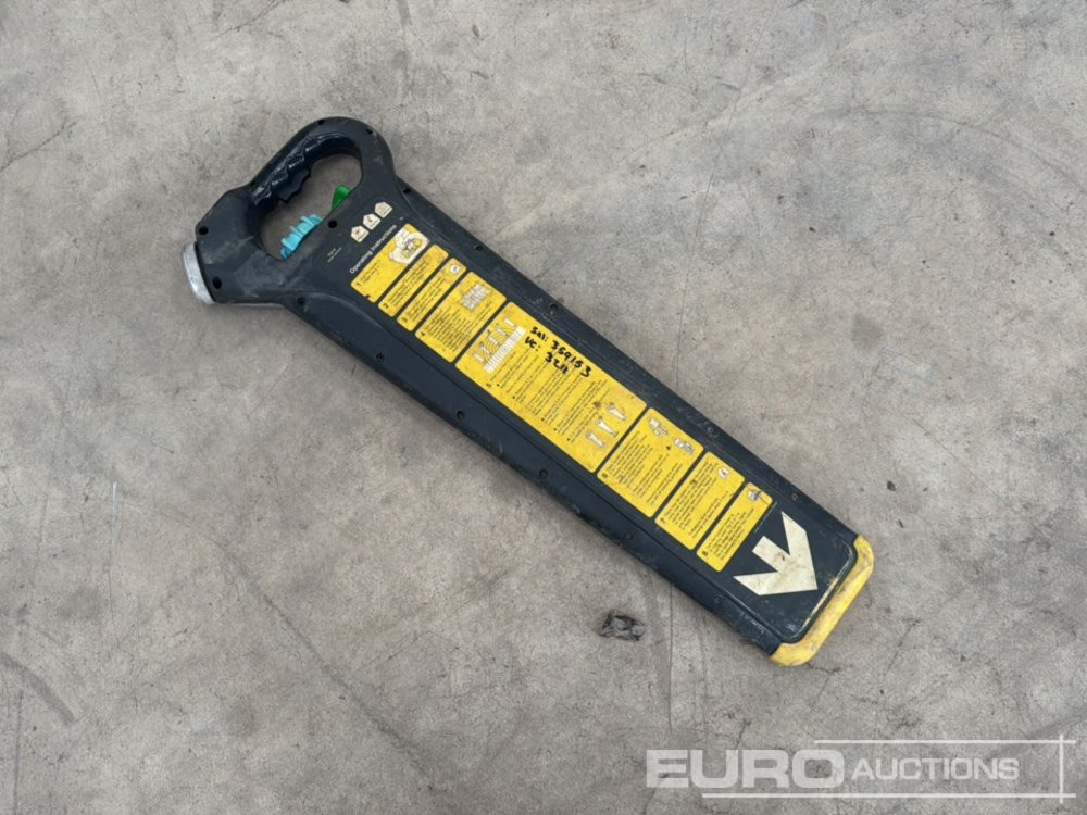 CAT Radio Detection Scanner - Гаражна опрема: slika 1 CAT Radio Detection Scanner - Гаражна опрема: slika 1