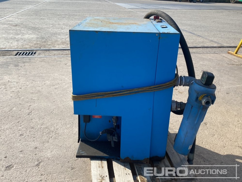 Compair F40H Air Dryer - Građevinska oprema: slika 4 Compair F40H Air Dryer - Građevinska oprema: slika 4