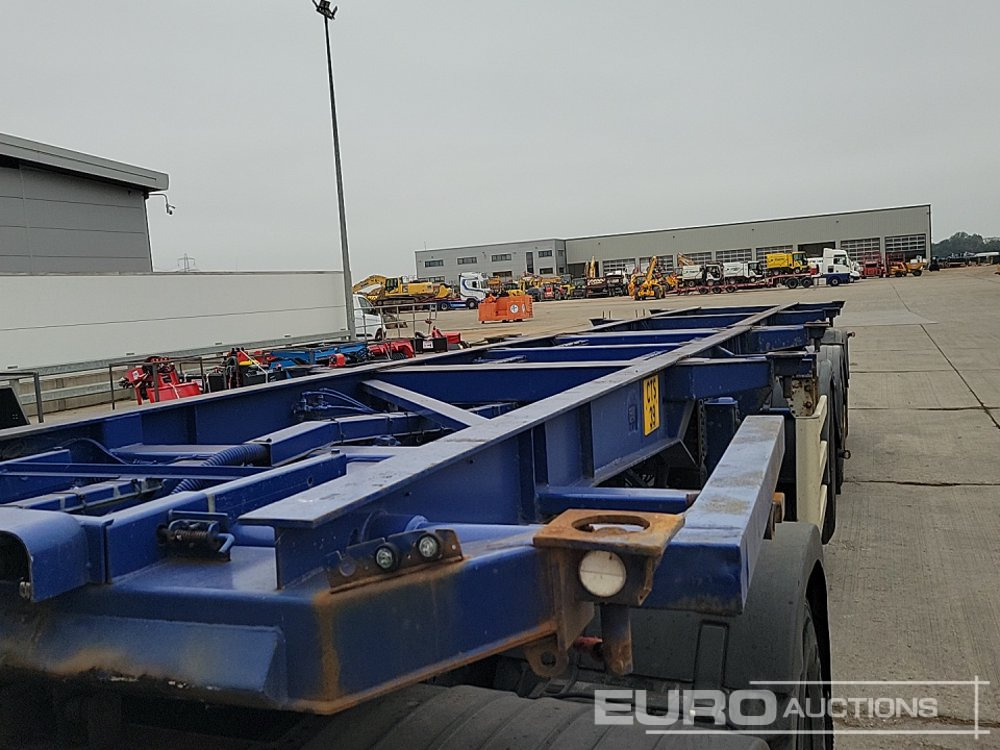 Plato poluprikolica Dennison Trailers 4 Axle 40' Skeleton Trailer, Front Lift Axle, Twist Locks: slika 43