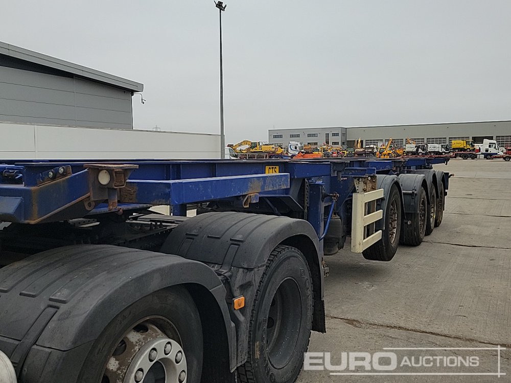 Plato poluprikolica Dennison Trailers 4 Axle 40' Skeleton Trailer, Front Lift Axle, Twist Locks: slika 42