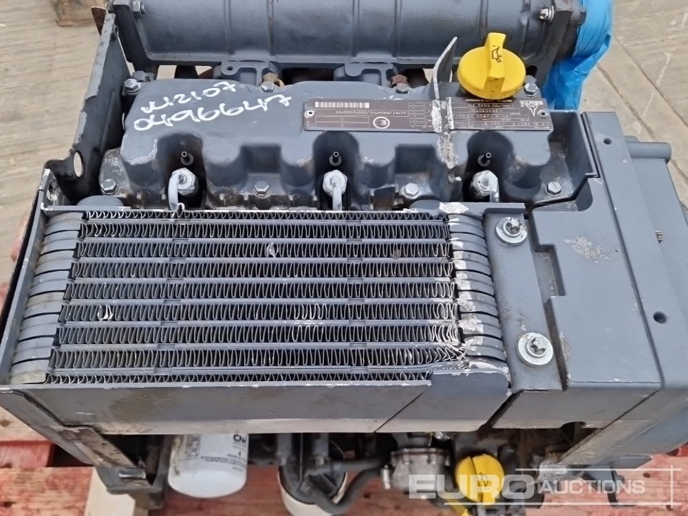 Motor Deutz 3 Cylinder Engine: slika 16